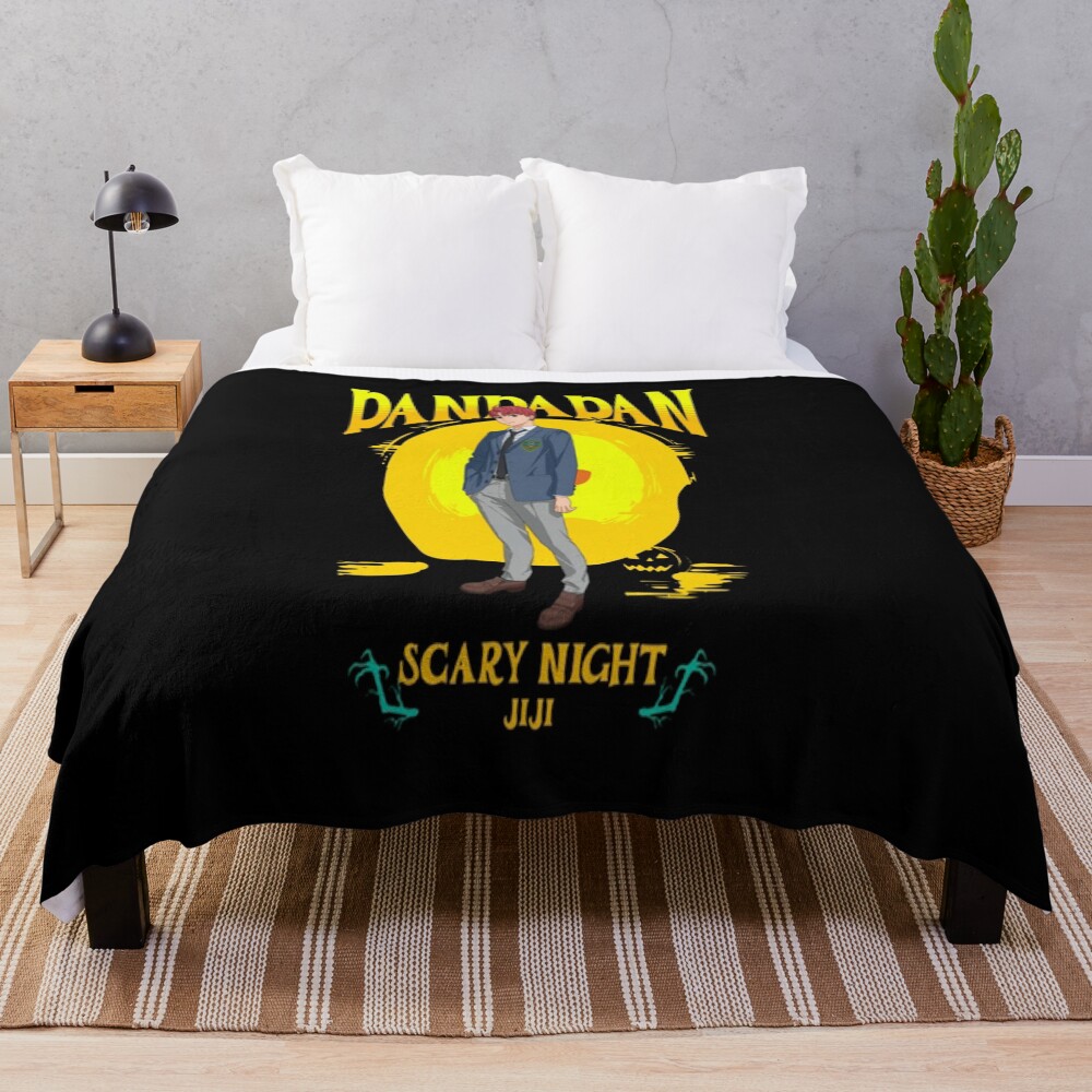 Jiji Dandadan Yellow Background Throw Blanket